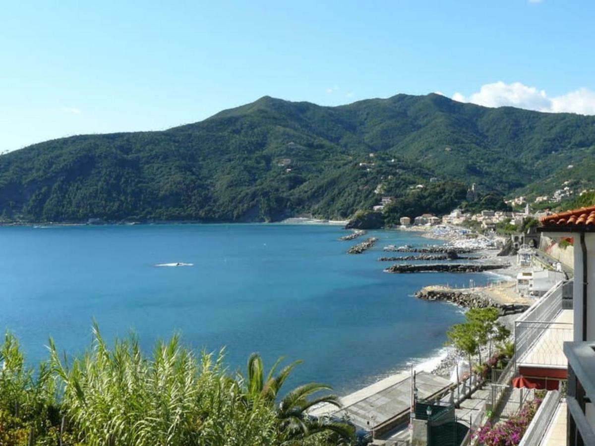 Un Gioiello Con Vista Mare Villa Moneglia Kültér fotó