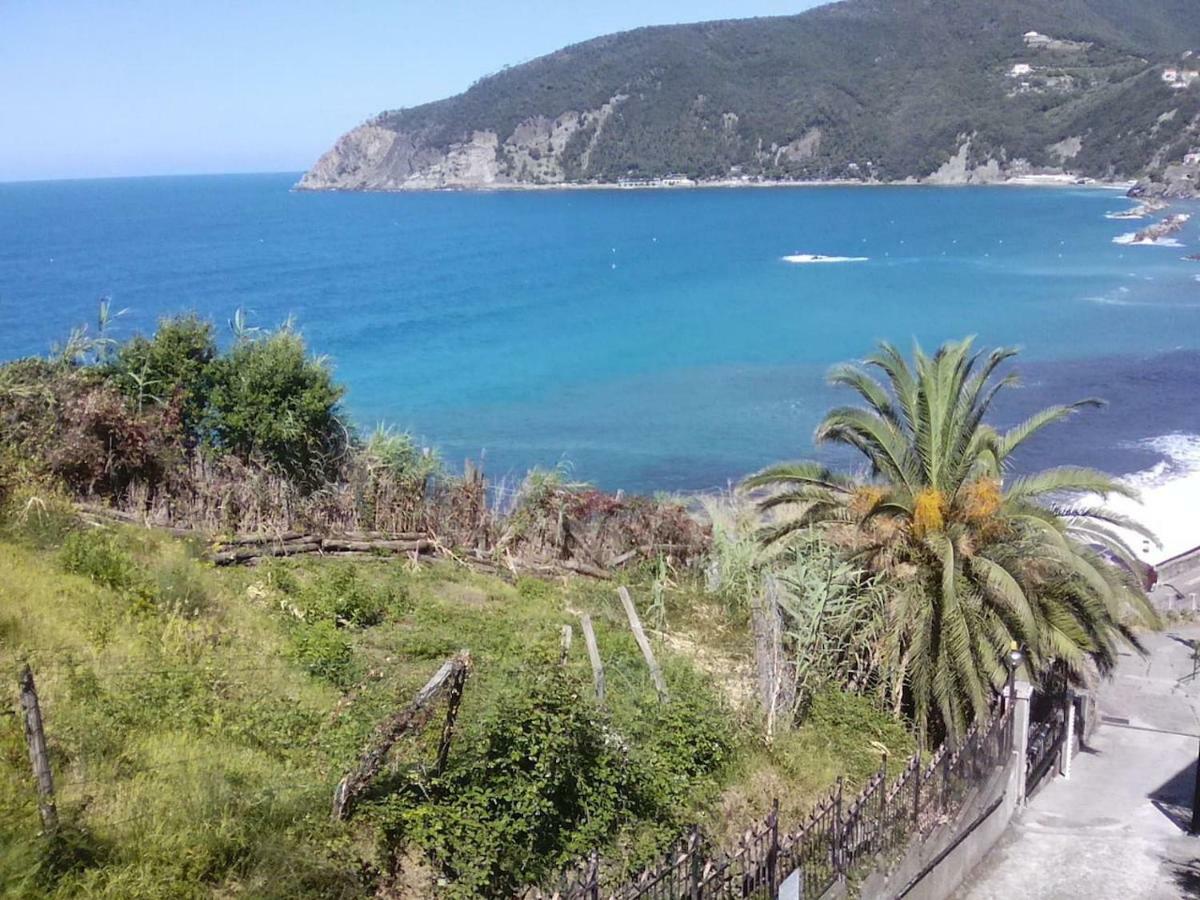 Un Gioiello Con Vista Mare Villa Moneglia Kültér fotó