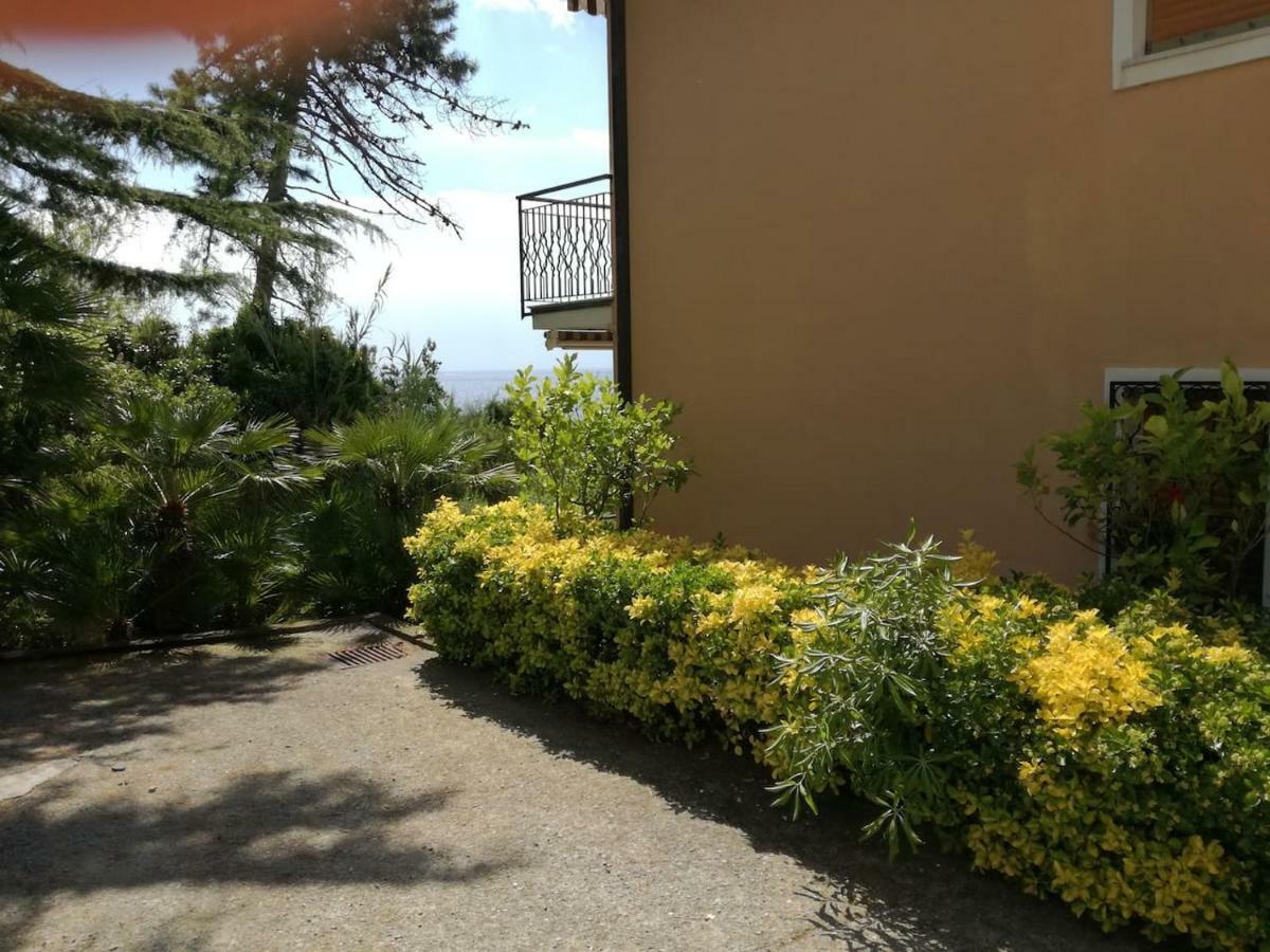 Un Gioiello Con Vista Mare Villa Moneglia Kültér fotó