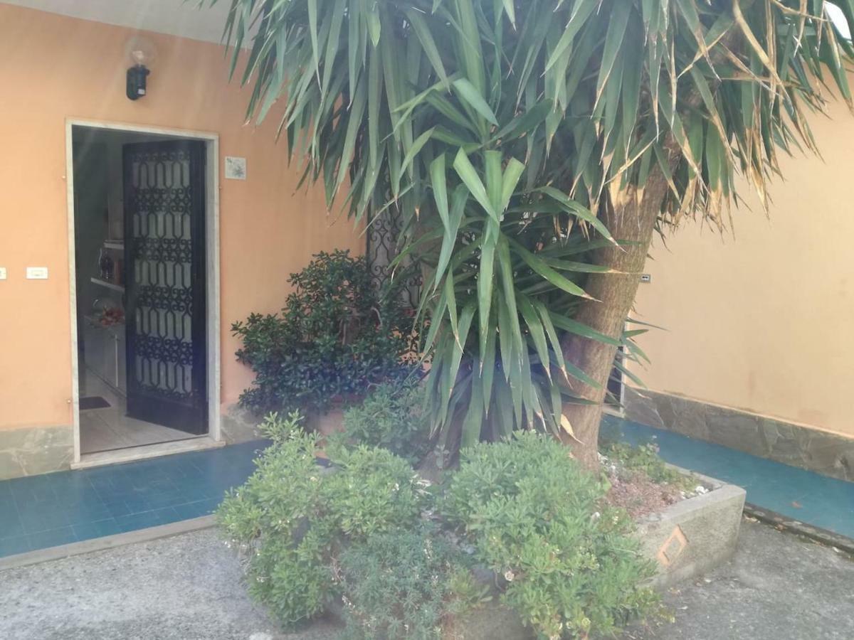 Un Gioiello Con Vista Mare Villa Moneglia Kültér fotó